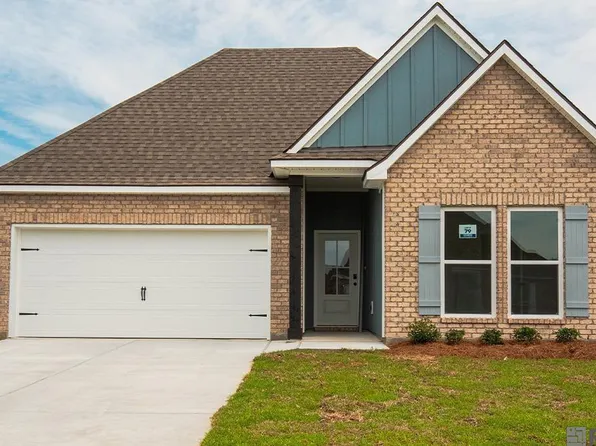 7022 Brook Hollow Dr, Zachary, LA 70791