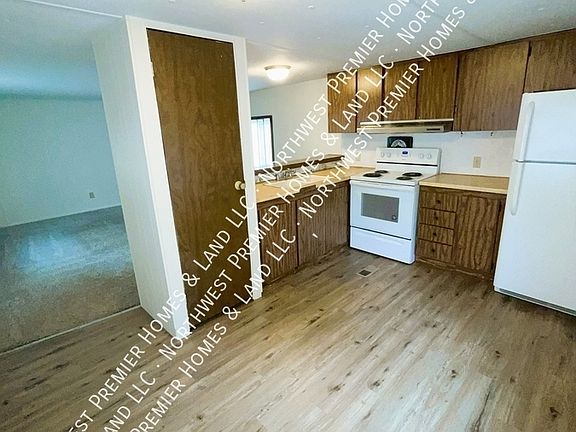 4th image of 3610 Kitty Hawk Dr NW