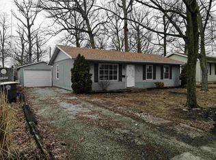 6128 Landsdowne Dr, Fort Wayne, IN 46816