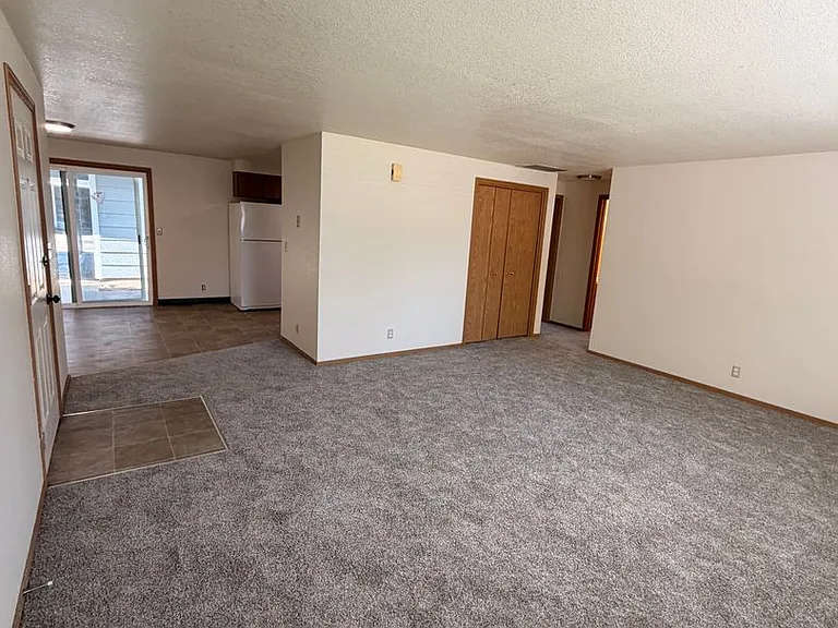 3622 W Rose Hill St — Photo 12