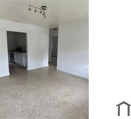 2175 NW 41st St — Photo 8