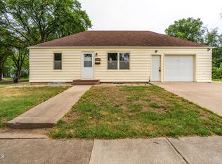 1002 E F Ave, Bismarck, ND 58501