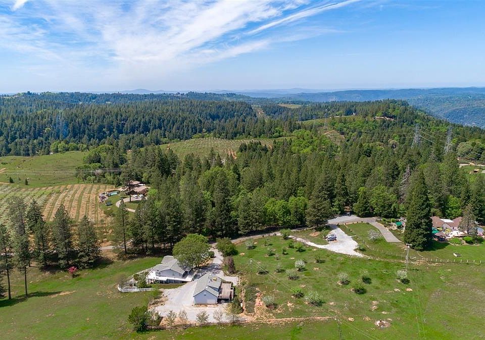 1st image of 2452 Apple Vista Ln