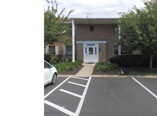 128 Woodstream Dr #4, Norristown, PA