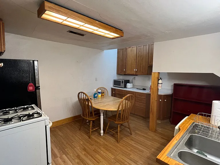 2900 S Walts Ave — Photo 1