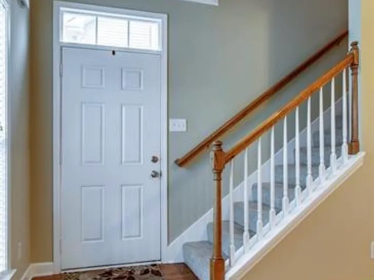 3043 Newport Valley Cir — Photo 4
