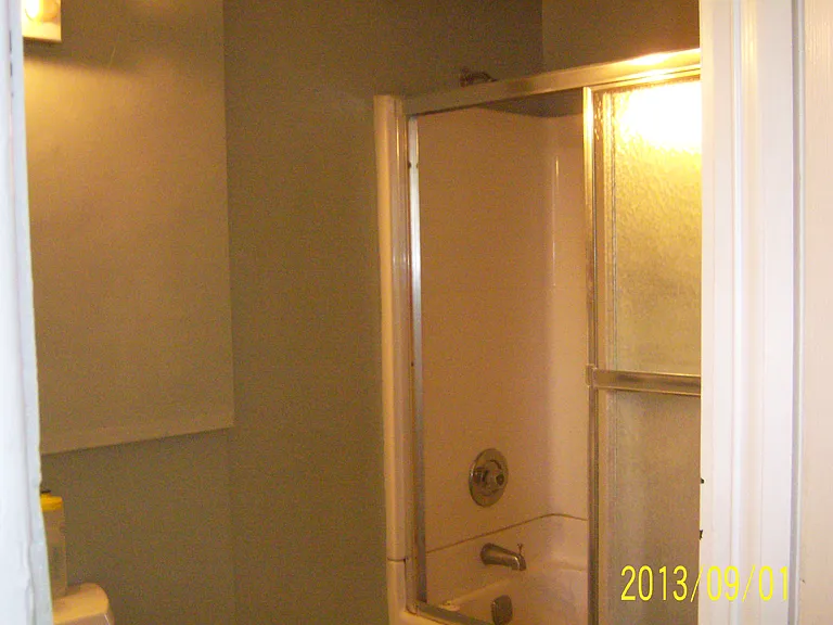 475 Summit Ave — Photo 9