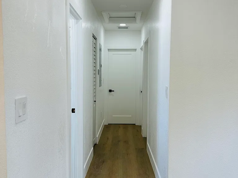 12225 NW 17th Pl — Photo 7