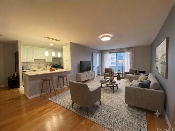 2 fountain lane #2e, Scarsdale, NY 10583
