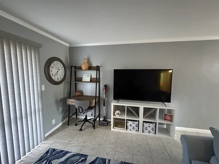 22 Comares Ave #2B — Photo 22