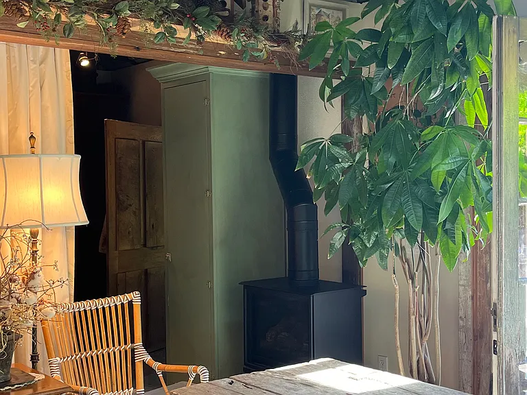 222 Manfre Rd #B — Photo 10