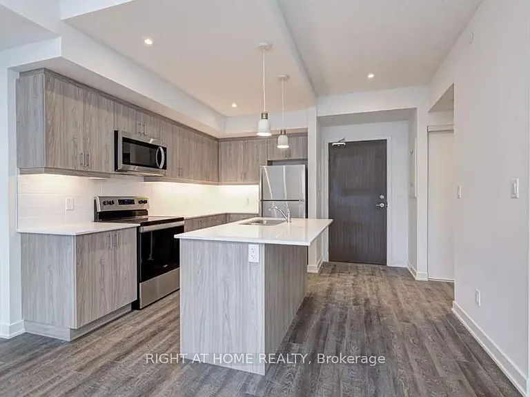 16 Markle Cres #312 — Photo 18