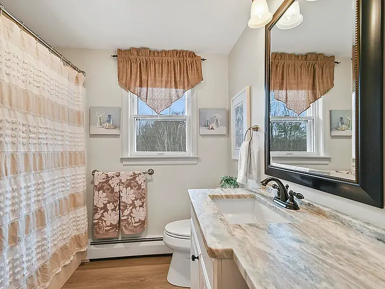 28 South Rd — Photo 8
