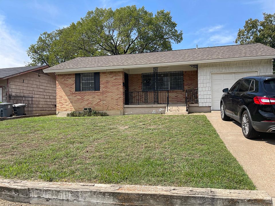 1st image of 5817 Lazy River Dr
