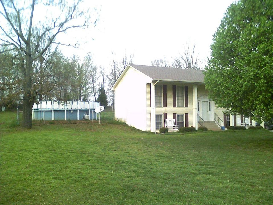 PICTURE FROM EDGE OF THIS SIDE OF PROPERTY
