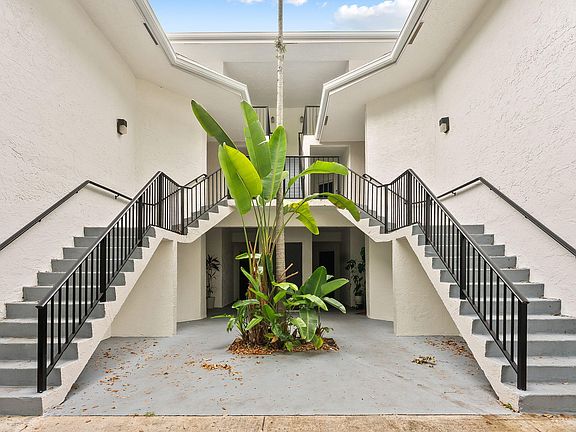 2nd image of 2550 SW 18th Terrace #2103