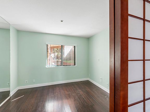2nd image of 4250 El Camino Real APT C123
