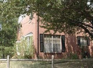 1444 Cottonwood Ct, Woodbridge, VA