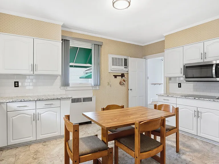 3430 Park Ave — Photo 9
