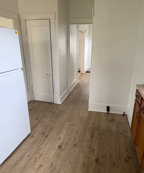 1406 Taylor Ave — Photo 3