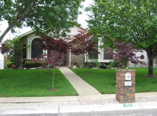 202 Oak Hills Dr, Kerrville, TX 78028