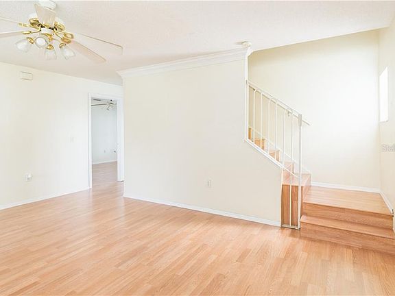 3rd image of 1012 Belvoir Dr