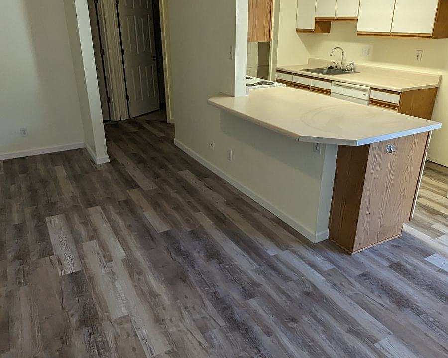 1st image of 700 NE Johnson St #18