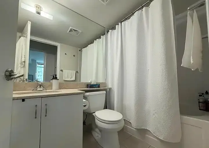 215 Fort York Blvd #1801 — Photo 8