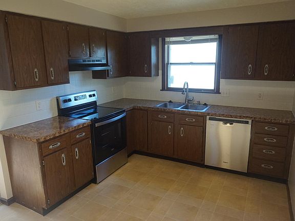 3rd image of 1357 Tiffany Dr #1357