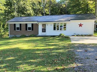 366 Kitchen Rd, Max Meadows, VA 24360