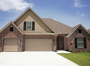 2102 SW Nottingham Ave, Bentonville, AR 72712