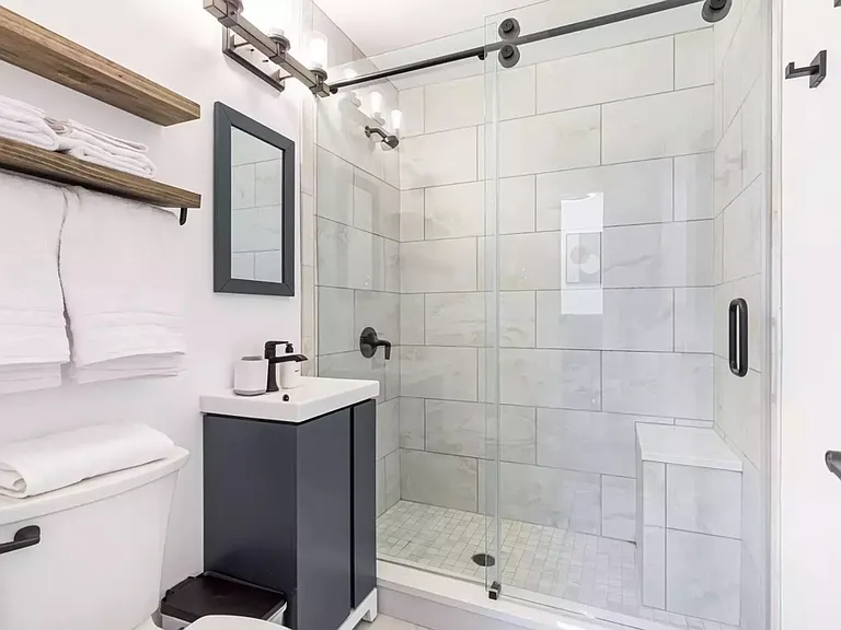 1511 S George Mason Dr #23 — Photo 4