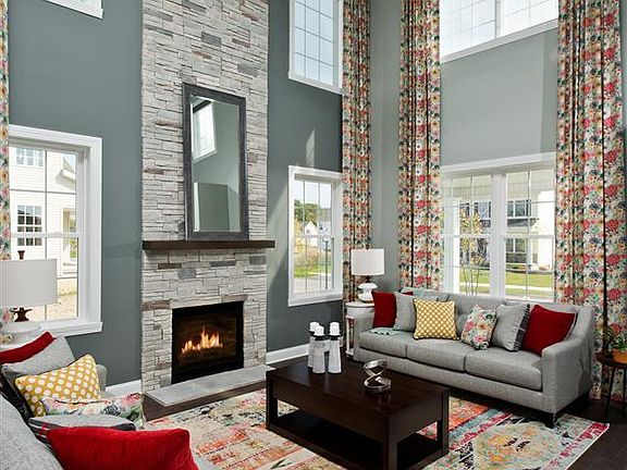 5th image of 60 Cypress St
