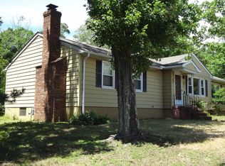 659 Laurel Ave, Holmdel, NJ 07733