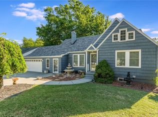 3707 S Hardy Ave, Independence, MO 64052