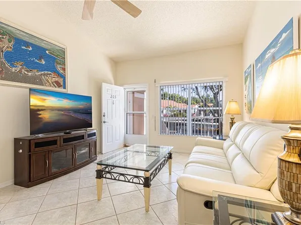 3971 Leeward Passage CT #203, BONITA SPRINGS, FL 34134