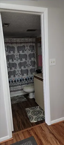 1600 Park Cir Photo 1