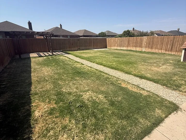 7015 34th Pl — Photo 3
