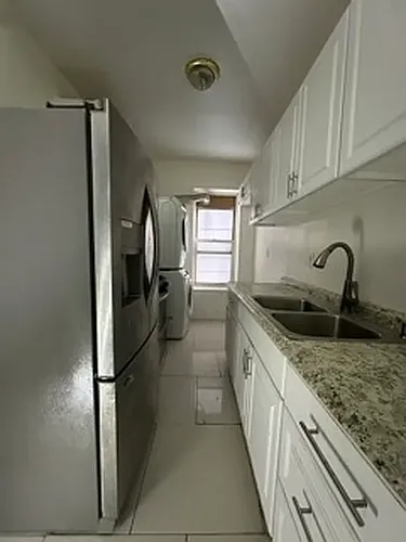 1719 Quentin Rd #1E Photo 1