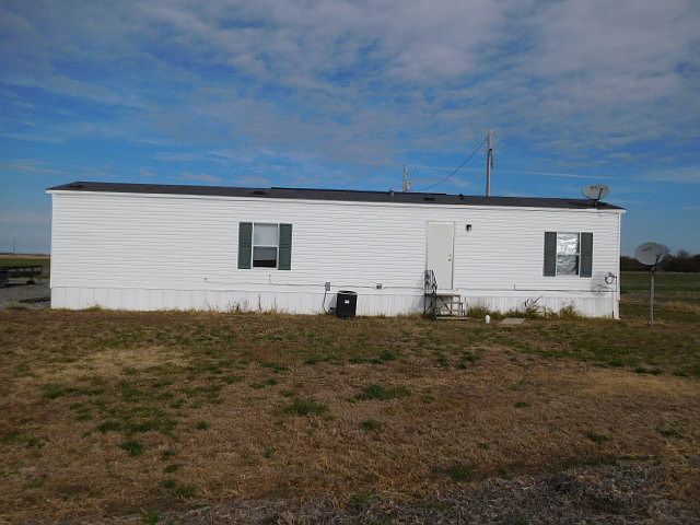 2nd image of 1119 State Highway Dd