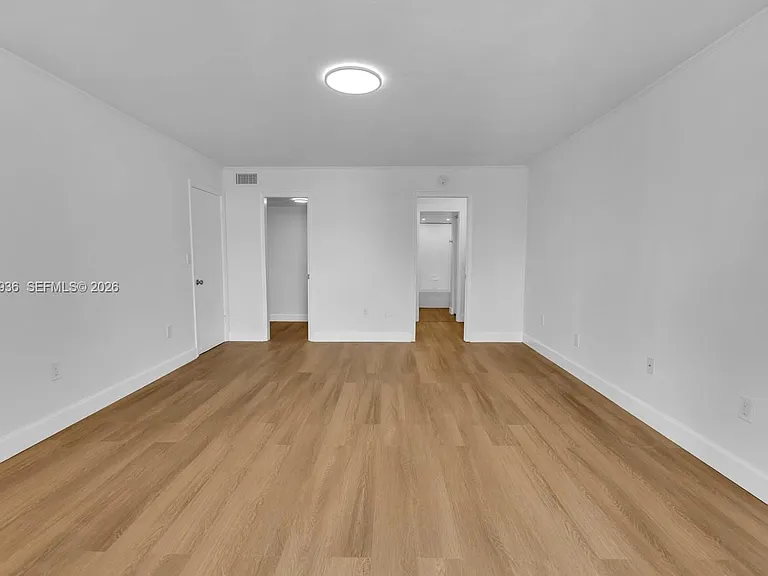 200 Golden Isles Dr #203 — Photo 23