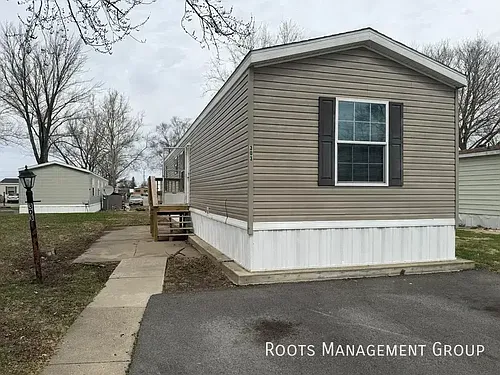 303 Carriage Lane Est #303 Photo 1