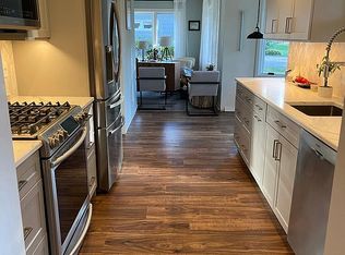 16608 Bywood Ln, Minnetonka, MN 55345