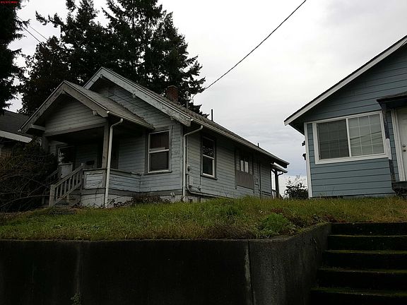 4th image of 1320 Warren Ave