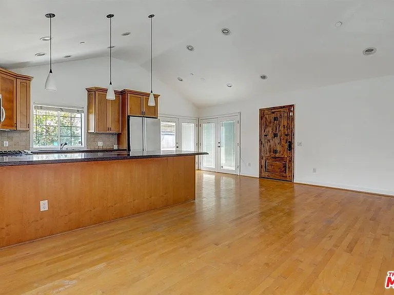 456 1/2 Smithwood Dr — Photo 7
