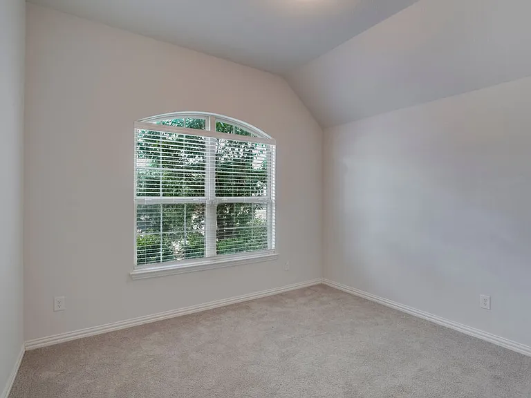 19412 Camlann Pl — Photo 9