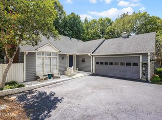 52 Broadmoor, Jackson, TN 38305