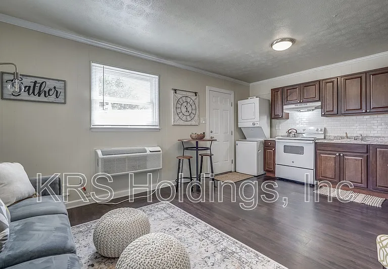 3145 Parkdale Rd #3145 — Photo 3