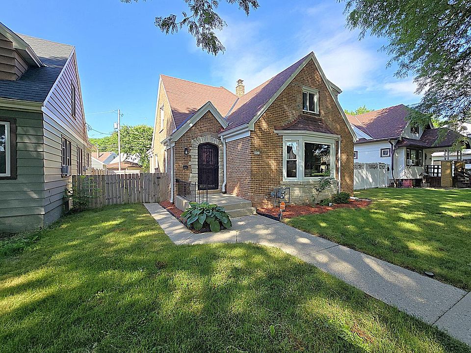 1st image of 4937 West Medford AVENUE