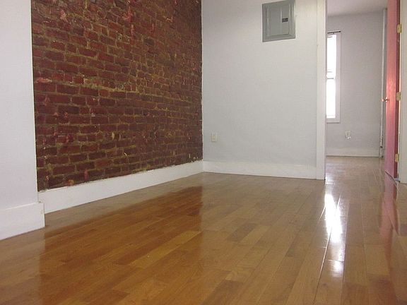 2nd image of 39-25 24th St #5V